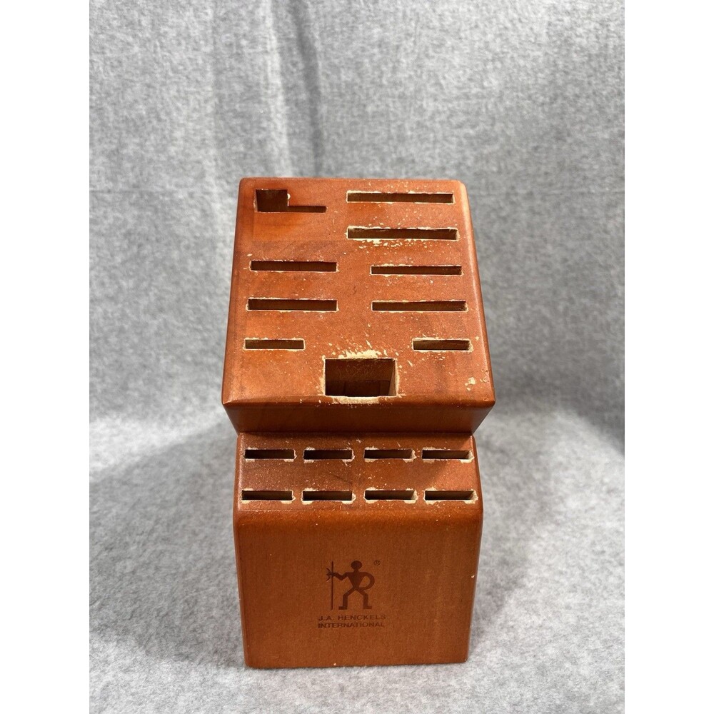 J.A. Henckels International 18 Slot Wood Knife Block Holder 35104-102 EXCELLENT